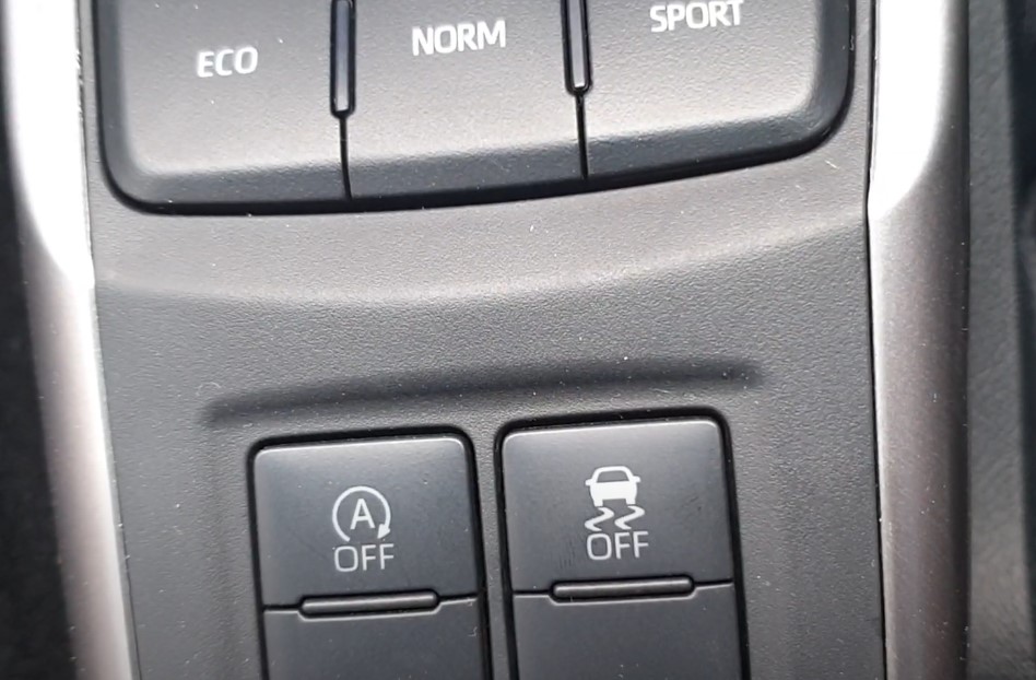 VSC OFF button function Toyota