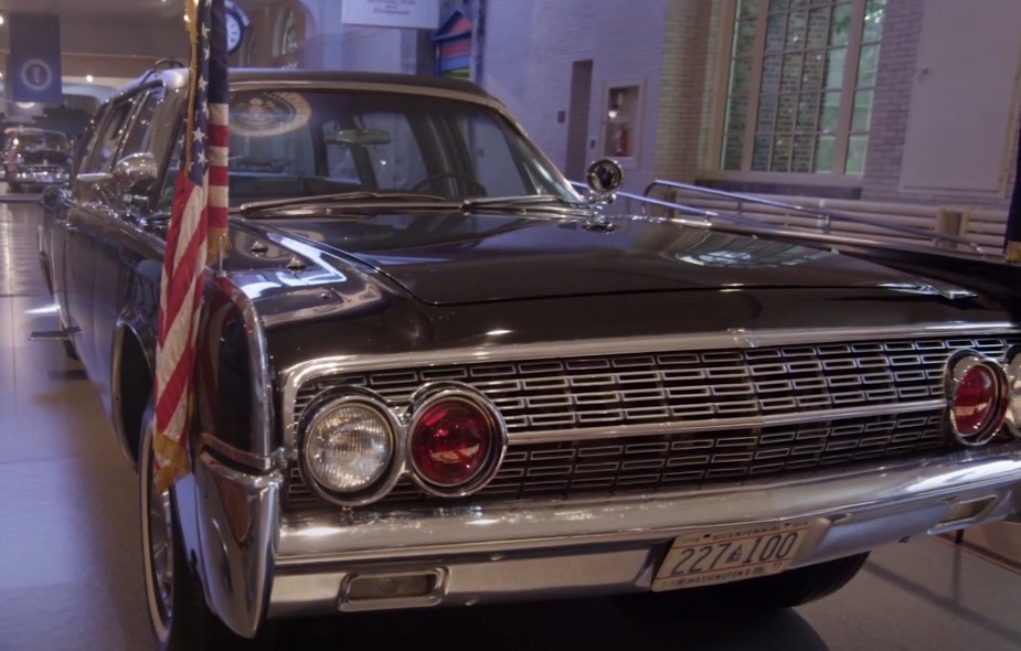 A JFK's Lincoln Continental in museum