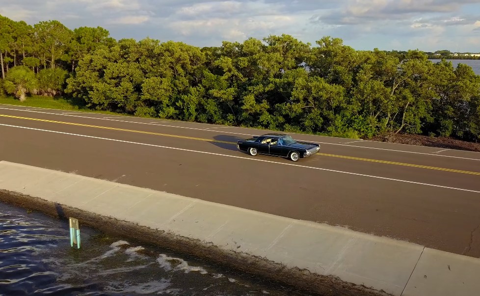 Aerial view of the 1961 Lincoln Continental car