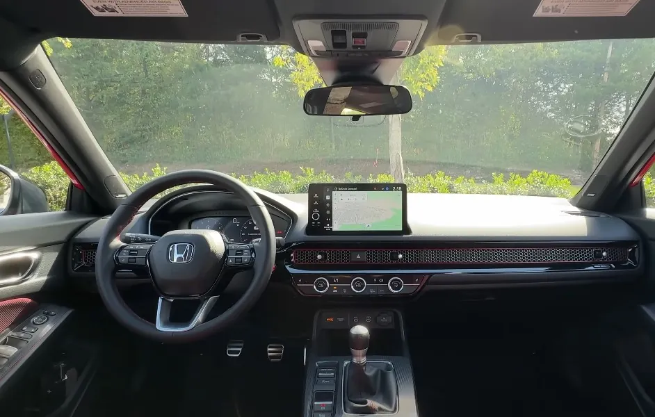 Interior of the new Honda Civic Si