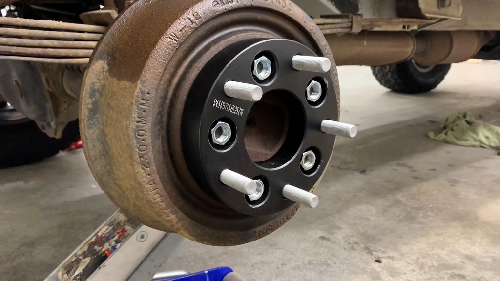 Jeep Wrangler JK bolt pattern