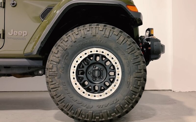 Jeep Wrangler JL Bolt Pattern