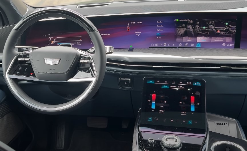 Interior of the Cadillac IQ