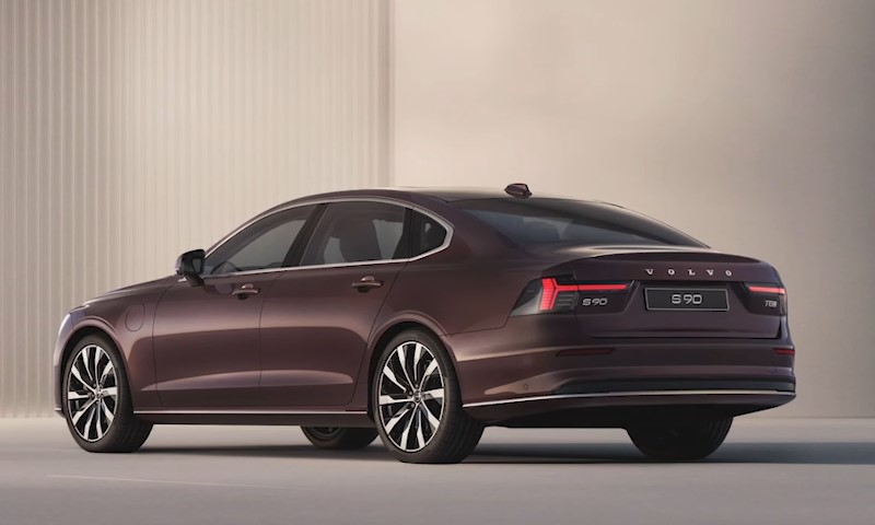 Volvo S90